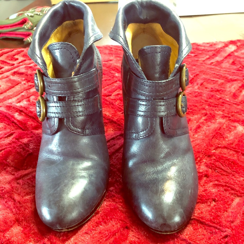 Frye navy blue booties